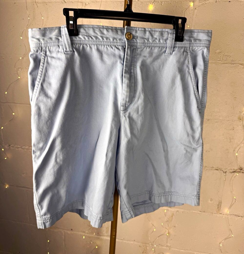 izod saltwater men’s 34 light blue chino shorts casual flat front